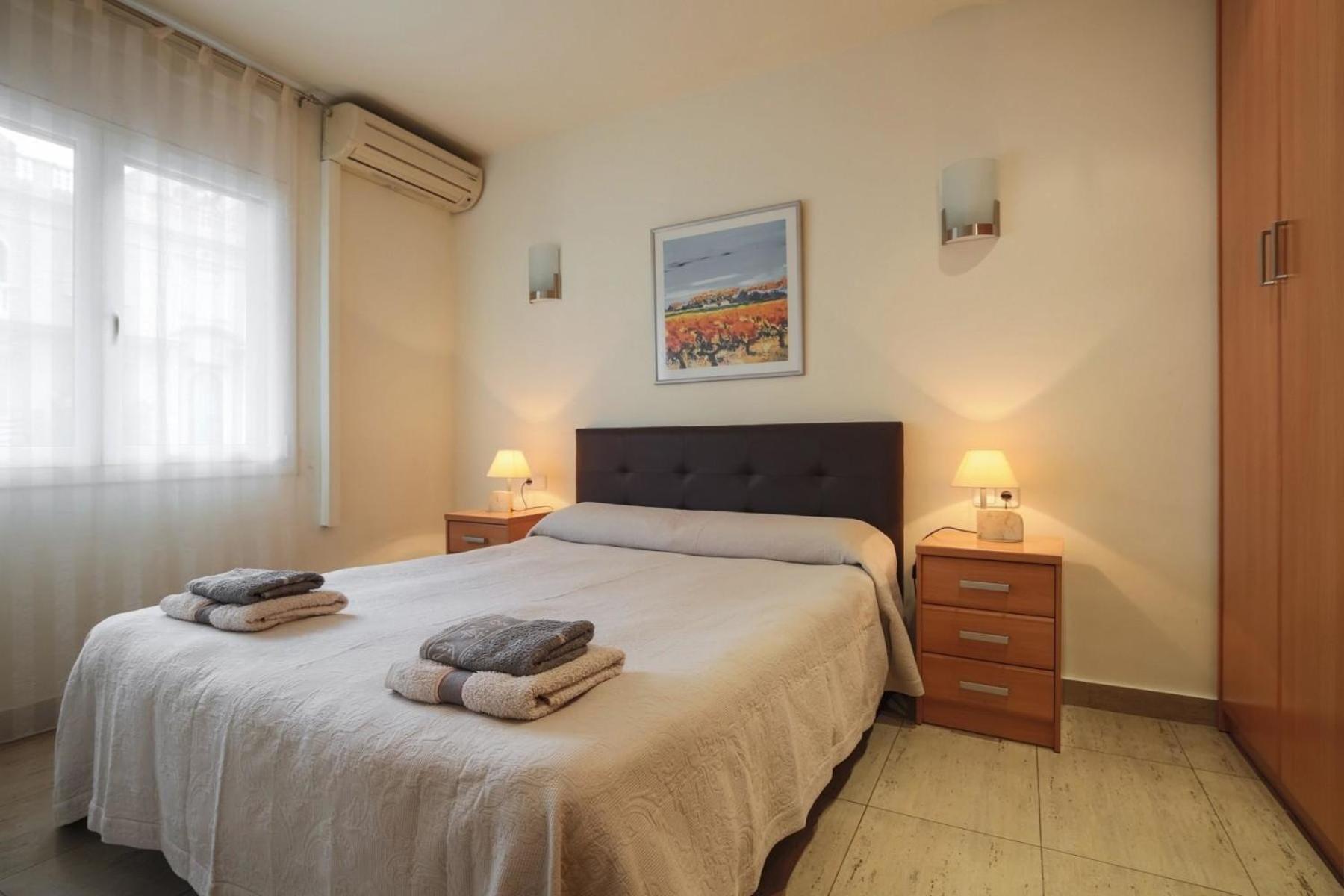 Appartement Fuer 6 Personen Ca 85 Qm In Barcelona-ciutat Vella, Costa Brava Costa Del Maresme
